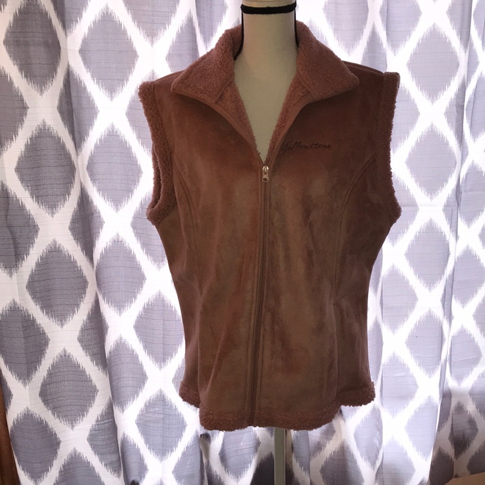 Women’s Yellowstone Park Vest by Polar Premium